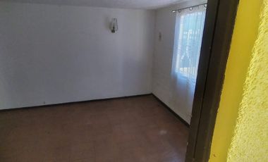 $69.990.000 CASA  a  4 CUADRAS ESTACION LAS AMERICAS , VILLA ALEMANA  Muy buena ubicación, a unos minutos estación las Américas y locomoción a una cua