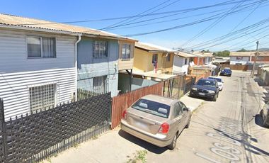 $69.990.000 CASA  a  4 CUADRAS ESTACION LAS AMERICAS , VILLA ALEMANA  Muy buena ubicación, a unos minutos estación las Américas y locomoción a una cua