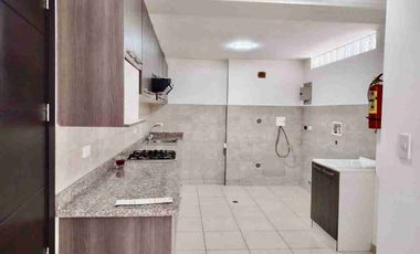 Suite de alquiler, 58m2. La Carolina