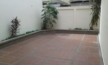 VENTA PROPIEDAD RENTERA-CDLA. KENNEDY NUEVA