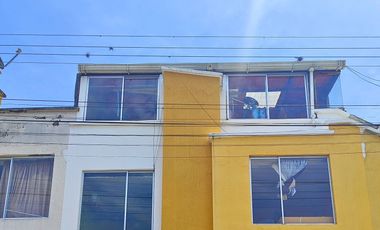 Venta de Casa en Conjunto en Carcelen cerca al Centro Comercial el Portal