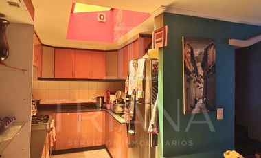 Venta de Casa en Conjunto en Carcelen cerca al Centro Comercial el Portal