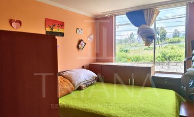Venta de Casa en Conjunto en Carcelen cerca al Centro Comercial el Portal