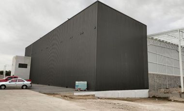 Nave industrial Renta 1513 M2 Tekno, Ubicación a 500 m de la Planta Toyota