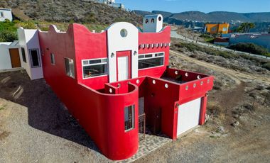 Casa con Vista al Mar en La Misión – A Solo Unos Pasos de la Playa