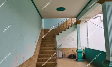 CASONA PARA REMODELAR, EN CALLE 5 DE MAYO, URUAPAN, MICHOACAN