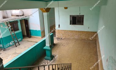 CASONA PARA REMODELAR, EN CALLE 5 DE MAYO, URUAPAN, MICHOACAN