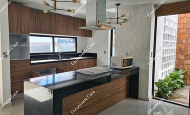 CASA EN VENTA, EJERCITO MEXICANO, URUAPAN, MICHOACAN