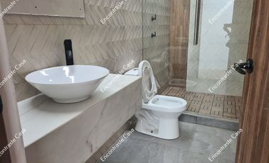 CASA EN VENTA, EJERCITO MEXICANO, URUAPAN, MICHOACAN