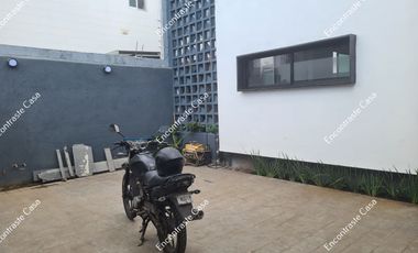 CASA EN VENTA, EJERCITO MEXICANO, URUAPAN, MICHOACAN