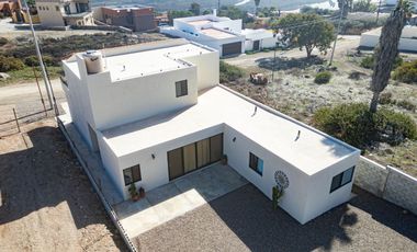 Casa Nueva Totalmente Amueblada con Vista al Mar en Venta en La Misión, Ensenada, B.C.