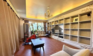 Luxury 5 Bedrooms House with Pool in Maria Luisa Estate Park