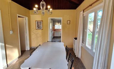 VENDO DOS CASAS!! BARRIO GOLF MANZANA LOS HORNEROS
