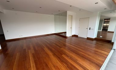 ESPECTACULAR TRIPLEX DE 4 DORMITORIOS, FRENTE AL OLIVAR DE SAN ISIDRO