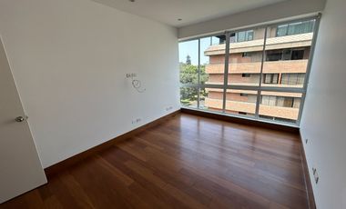 ESPECTACULAR TRIPLEX DE 4 DORMITORIOS, FRENTE AL OLIVAR DE SAN ISIDRO