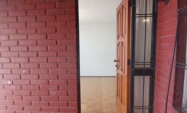 Casa 1 piso 3D y 2B + Estac cercano al Metro Quillayes