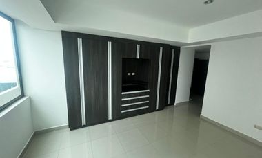 Venta de hermoso departamento frente a la playa