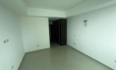 Venta de hermoso departamento frente a la playa