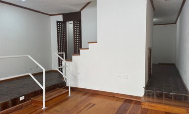 Townhouse en renta, con ubicación privilegiada, junto a Punto Valle