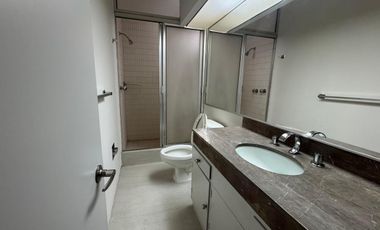 Townhouse en renta, con ubicación privilegiada, junto a Punto Valle