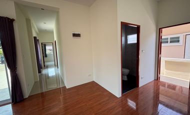 House for Sale with 2 Beds 2 Baths in Ban Phe a Few Minutes from Makro, Tesco and Beach