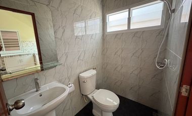House for Sale with 2 Beds 2 Baths in Ban Phe a Few Minutes from Makro, Tesco and Beach