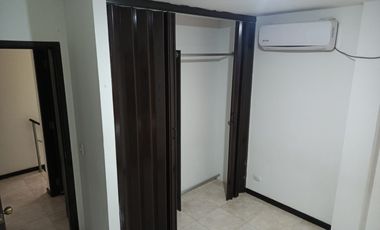 En alquiler casa de 3 dormitorios en Urb.Ciudad Celeste.(GC)
