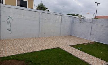 En alquiler casa de 3 dormitorios en Urb.Ciudad Celeste.(GC)