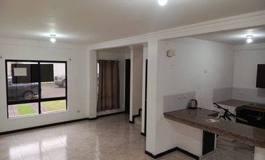 En alquiler casa de 3 dormitorios en Urb.Ciudad Celeste.(GC)