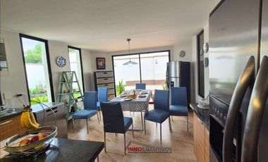 Arriendo Casa 4 Habitaciones en Urbanización Valle 2 y 3 – Cumbayá