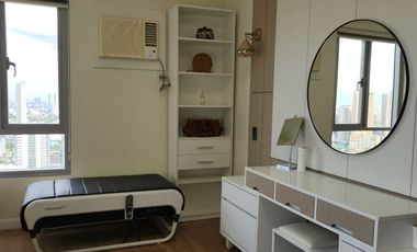 🔆 Good deal! 3BR Unit For Sale - The Vantage at Kapitolyo with 2 Parkings Slots