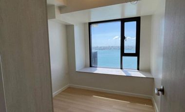 For Sale: Sea view 2BR in Mandani Bay Cebu
