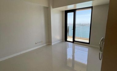 For Sale: Sea view 2BR in Mandani Bay Cebu
