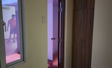 1BR condo and parking for rent in Alabang- CITYLAND TWO PREMIER