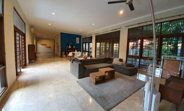 House For Rent, with Big Pool and Garden - Location Cipete, Jakarta Selatan