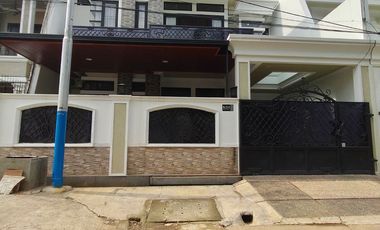 Rumah siap huni full furnish di komplek duren sawit jakarta timur