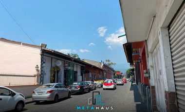 Plaza Comercial en Casona Antigua del Centro de Coatepec | $9,000,000 MXN