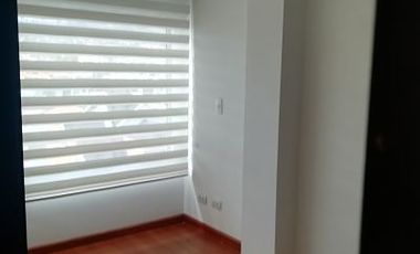 ARRIENDO APARTAMENTO DUPLEX FRENTE A UNICENTRO