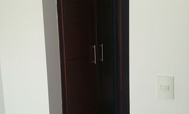 ARRIENDO APARTAMENTO DUPLEX FRENTE A UNICENTRO