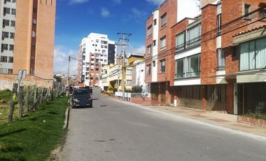 ARRIENDO APARTAESTUDIO BARRIO MESOPOTAMIA