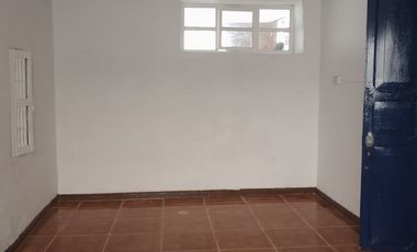 ARRIENDO CASA PARA ENTIDAD O COLEGIO BARRIO LAS NIEVES