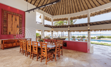 Se Vende Obra maestra de la Riviera Oaxaqueña: Villa de 60 m frente al mar en una comunidad privada cerrada