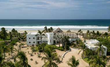 Se Vende Obra maestra de la Riviera Oaxaqueña: Villa de 60 m frente al mar en una comunidad privada cerrada