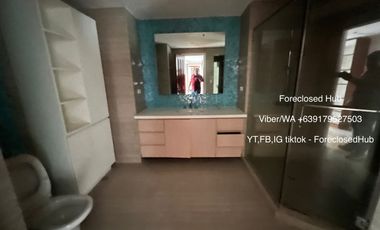 4BR Rockwell Center Rizal Tower with 3 parking slots For Bidding!