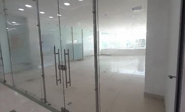 LOCAL COMERCIAL EN ARRIENDO EN ZONA DE GRAN DESARROLLO