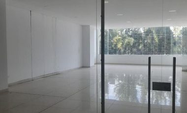 LOCAL COMERCIAL EN ARRIENDO EN ZONA DE GRAN DESARROLLO