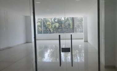 LOCAL COMERCIAL EN ARRIENDO EN ZONA DE GRAN DESARROLLO