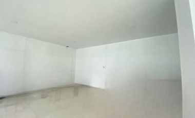 LOCAL COMERCIAL EN ARRIENDO EN ZONA DE GRAN DESARROLLO