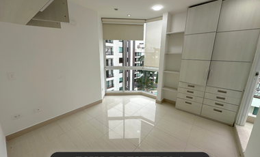 amplio apartamento en el barrio caudal a la venta