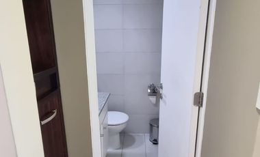 Oficina centro plaza (cochrane entre anibal pinto y caupolican) recepcion, gran privado, 2 baños y 1 estacionamiento